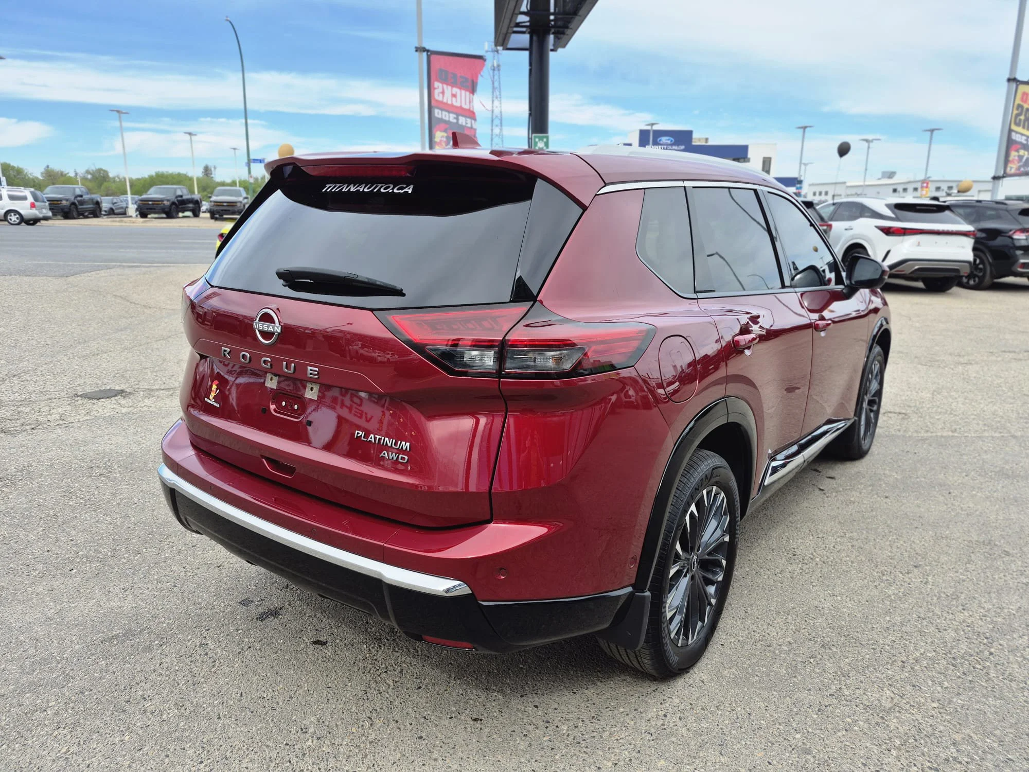 Certified Used 2024 Scarlet Ember Tintcoat Nissan Platinum AWD*Adaptive Cruise | Remote Start | Nav | 360 Cam | Htd Leather | Pano Roof | Htd Wheel image 13