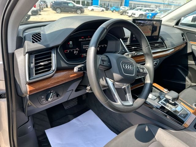 Used 2023 Silver Audi 45 S line Premium image 12