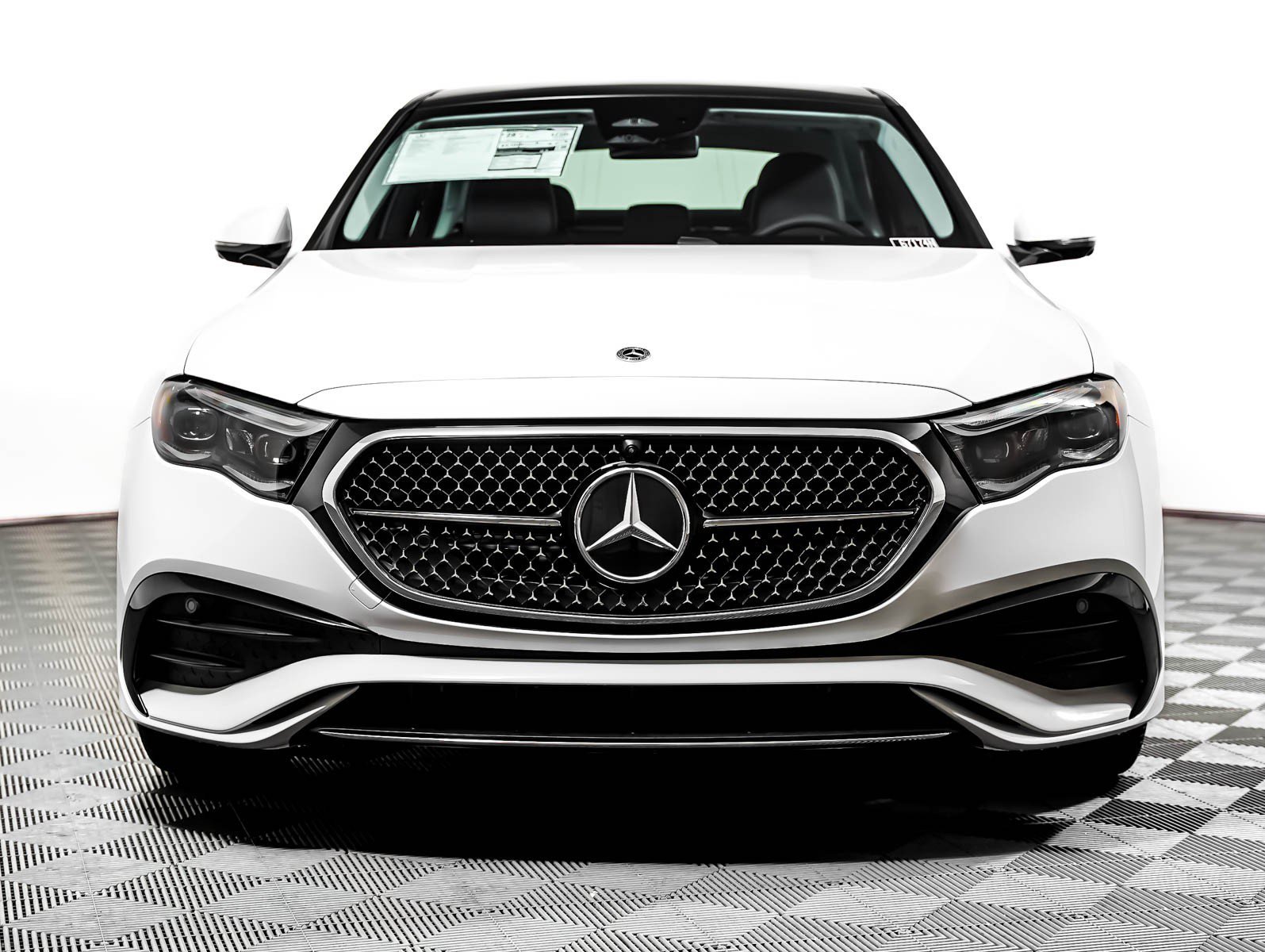 New 2027 Polar White Mercedes-Benz E 350 image 12