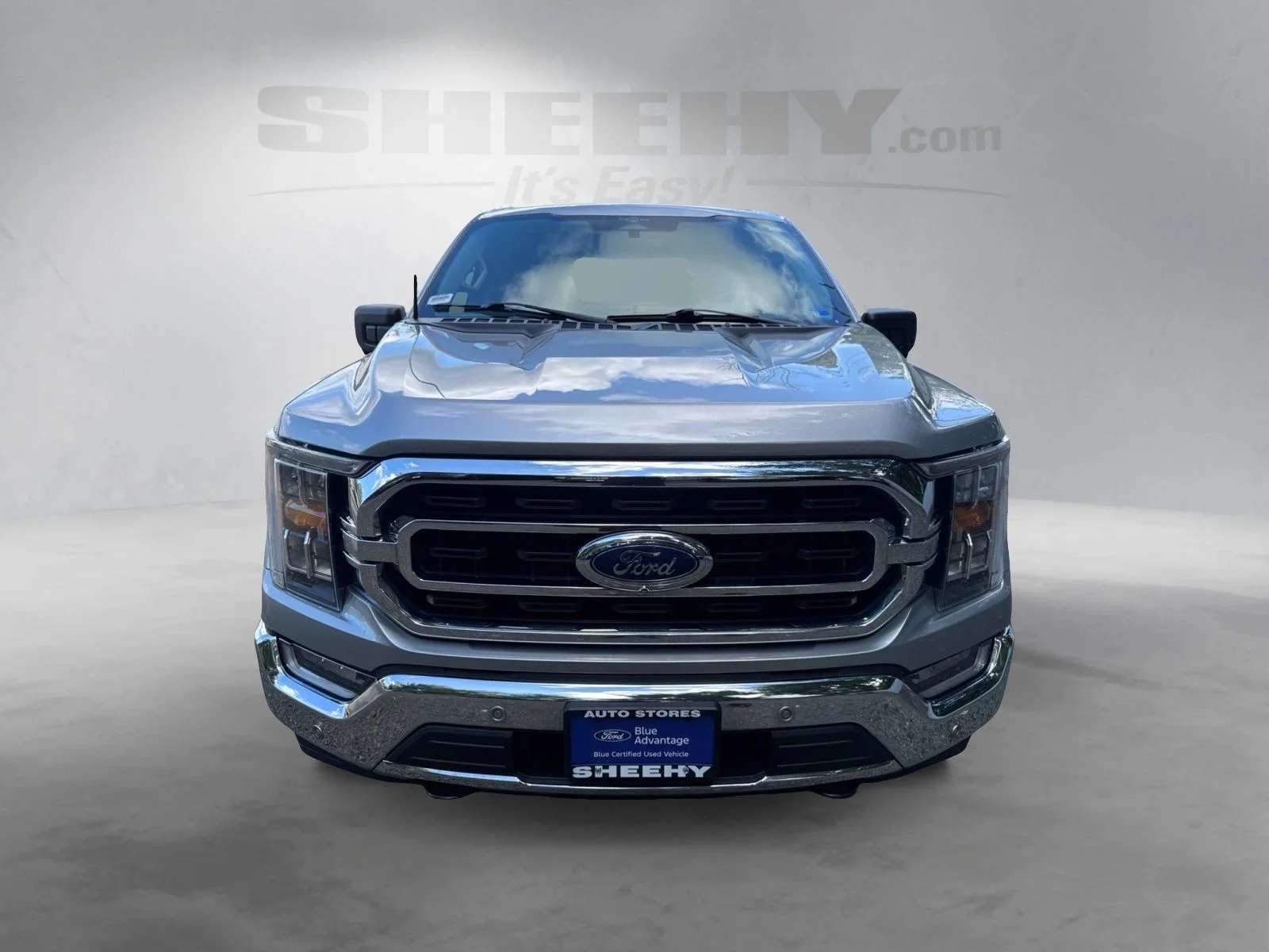 Certified Used 2023 Iconic Silver Metallic Ford XLT image 20