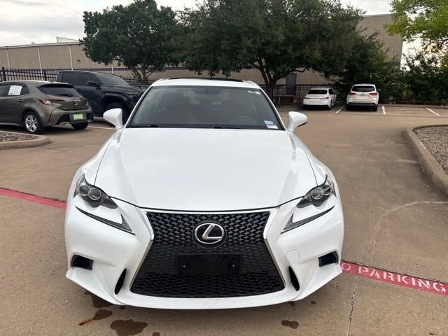 Used 2016 White Lexus 200t image 2