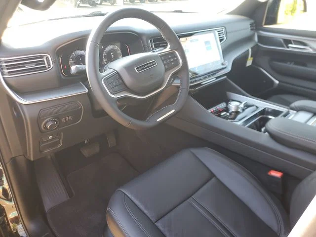 New 2026 High Gloss Black Exterior Paint Jeep Limited image 19