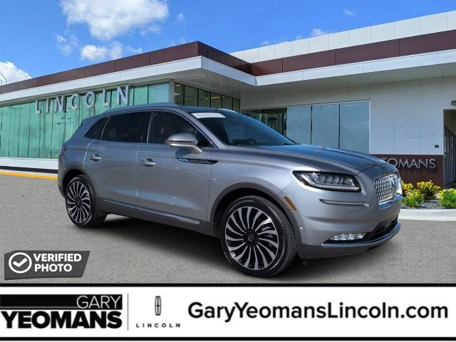 Certified Used 2023 Silver Lincoln Black Label image 1