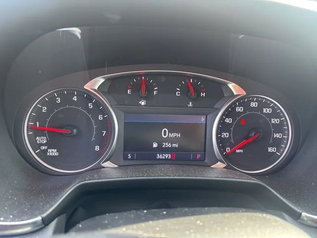 Used 2023 Red Chevrolet LT image 4