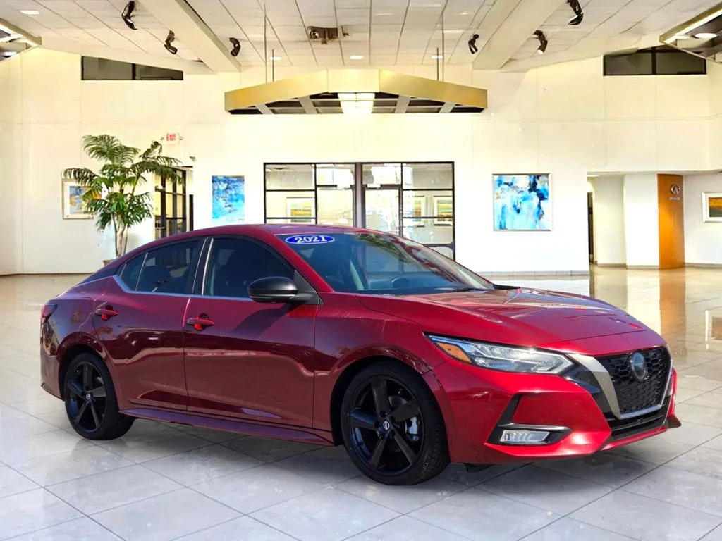Used 2021 Red Nissan SR image 3