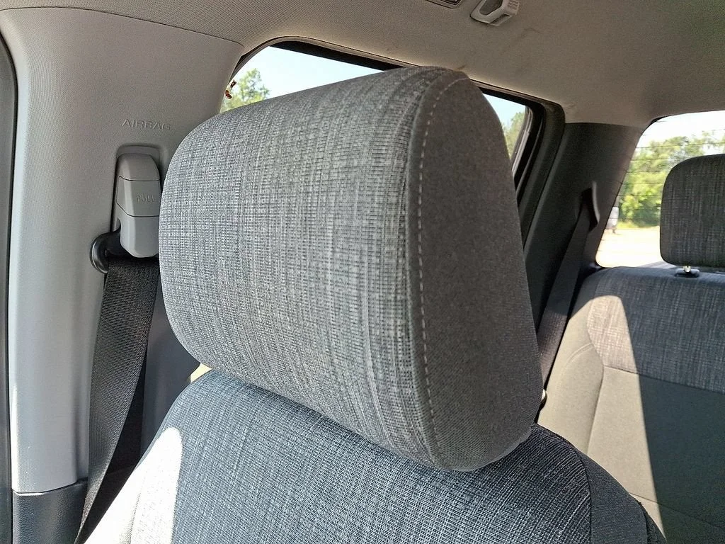 Used 2023 Silver Ford XLT image 51