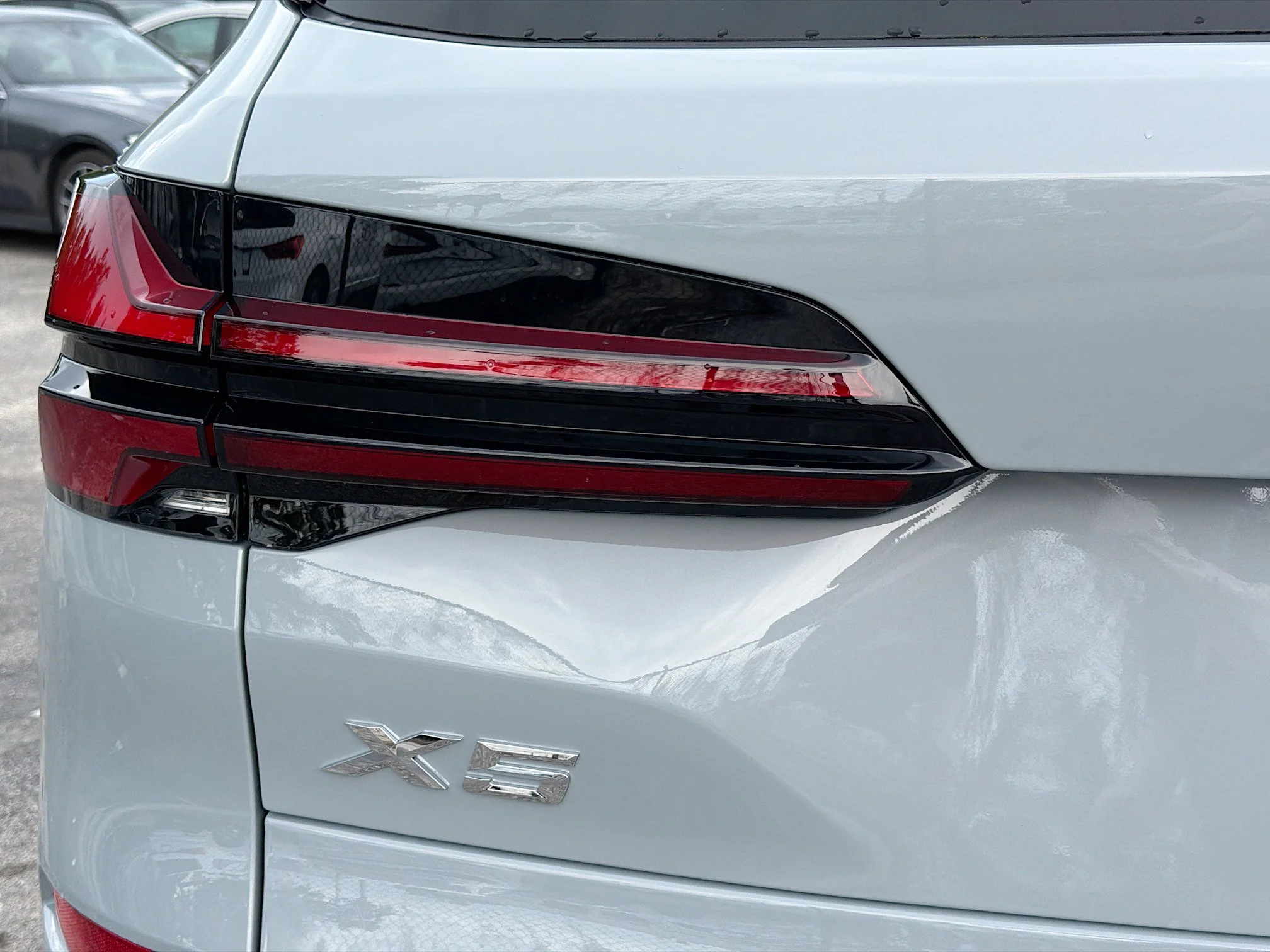 New 2026 Brooklyn Grey Metallic BMW xDrive40i image 10