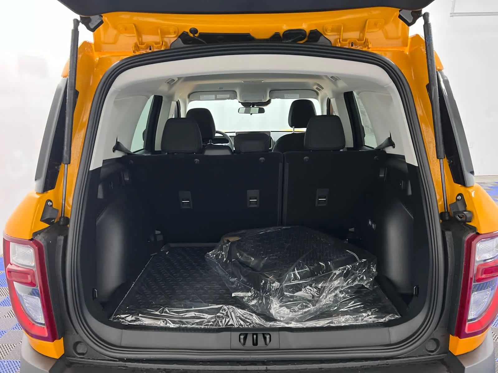 New 2026 Orange Fury Metallic Tri-Coat Ford Big Bend image 6