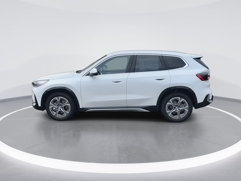 Used 2026 White BMW xDrive28i image 5