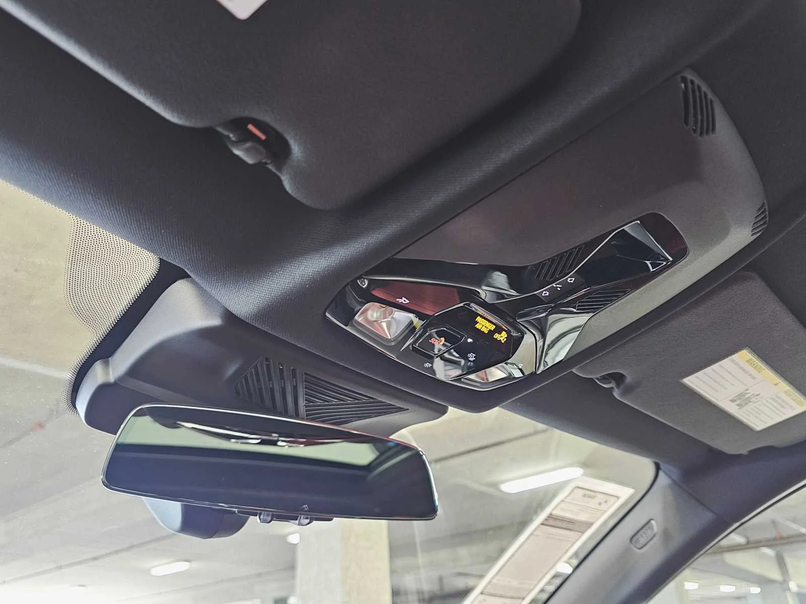 2025 BMW 2 Series 228 - Photo 21
