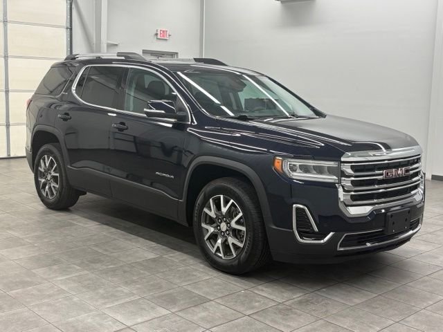 Used 2021 Blue GMC SLE image 1