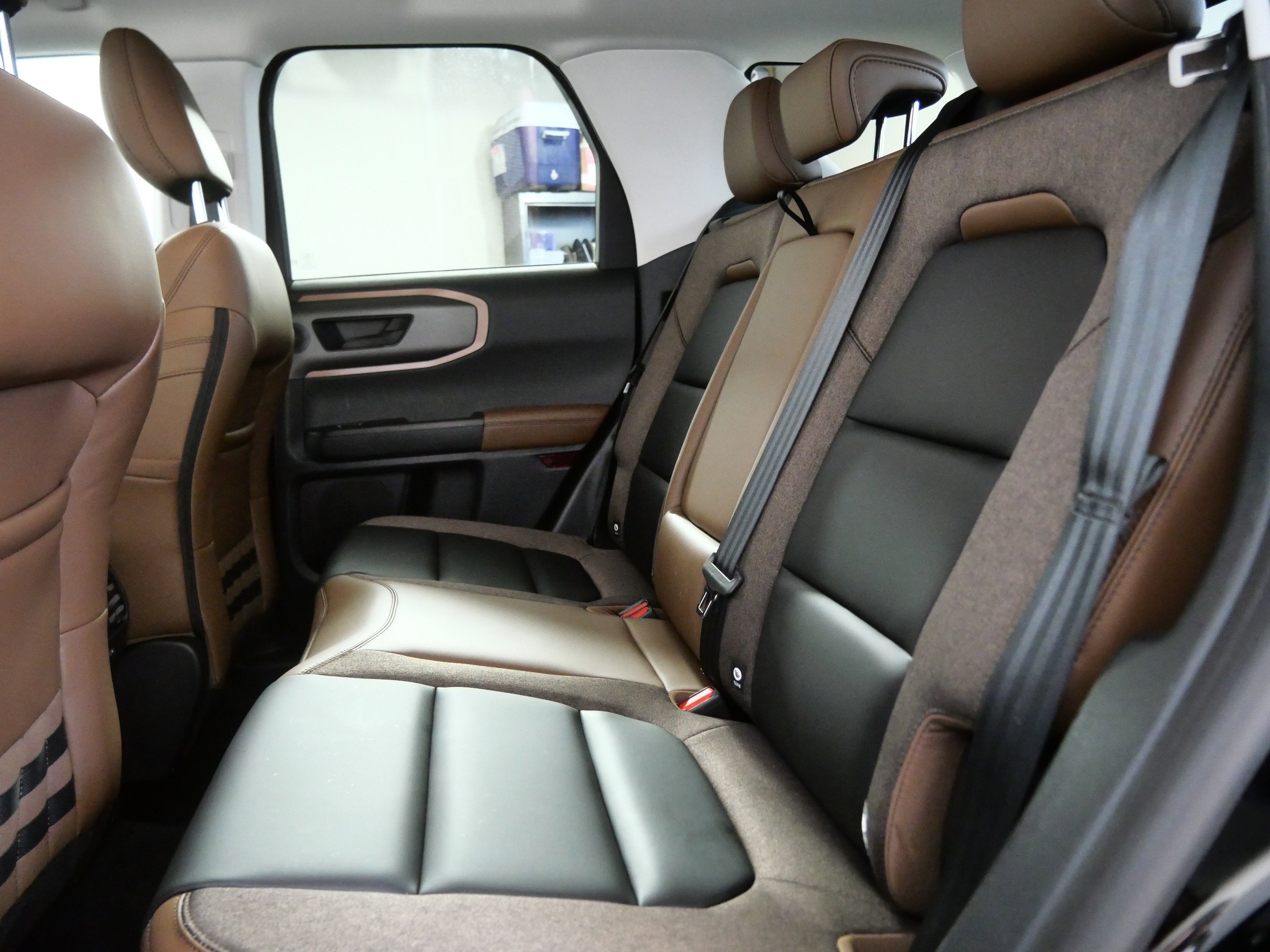 Certified Used 2025 Shadow Black Ford Outer Banks image 15