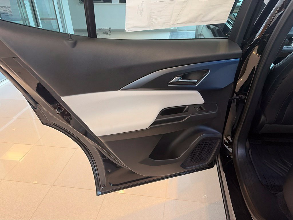 2026 Chevrolet Equinox EV 2LT - Photo 28