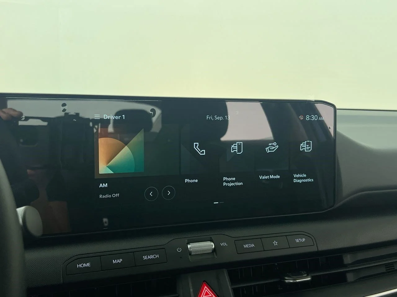 New 2026 Snow White Pearl Kia LXS image 25