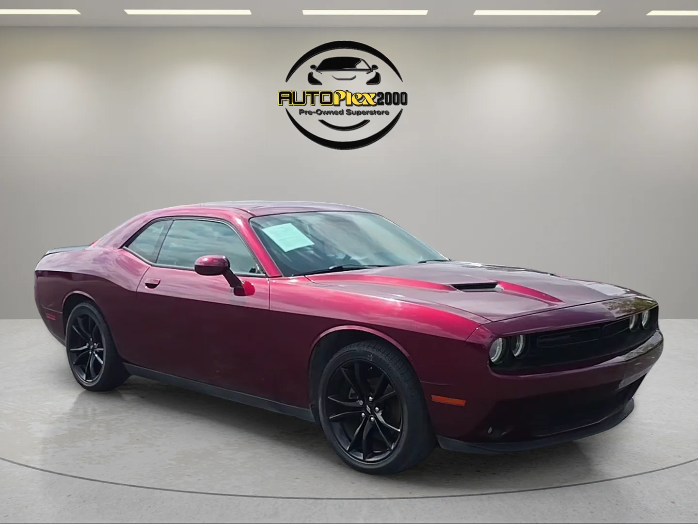 2018 Dodge Challenger SXT's photo