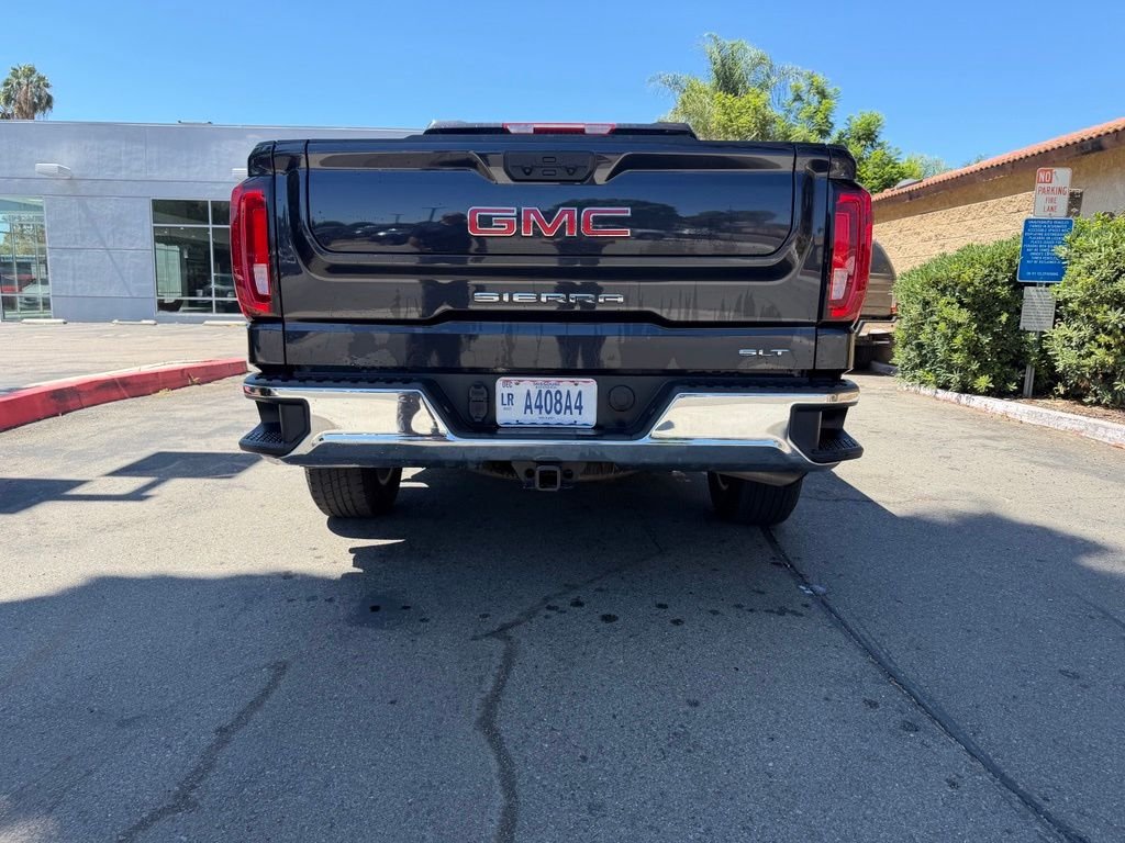 Used 2025 Silver GMC SLT image 12