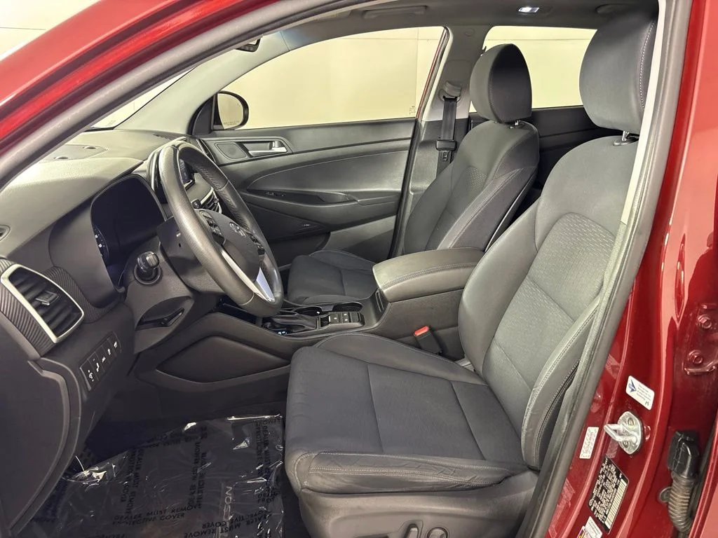 Used 2019 Red Hyundai Night image 26