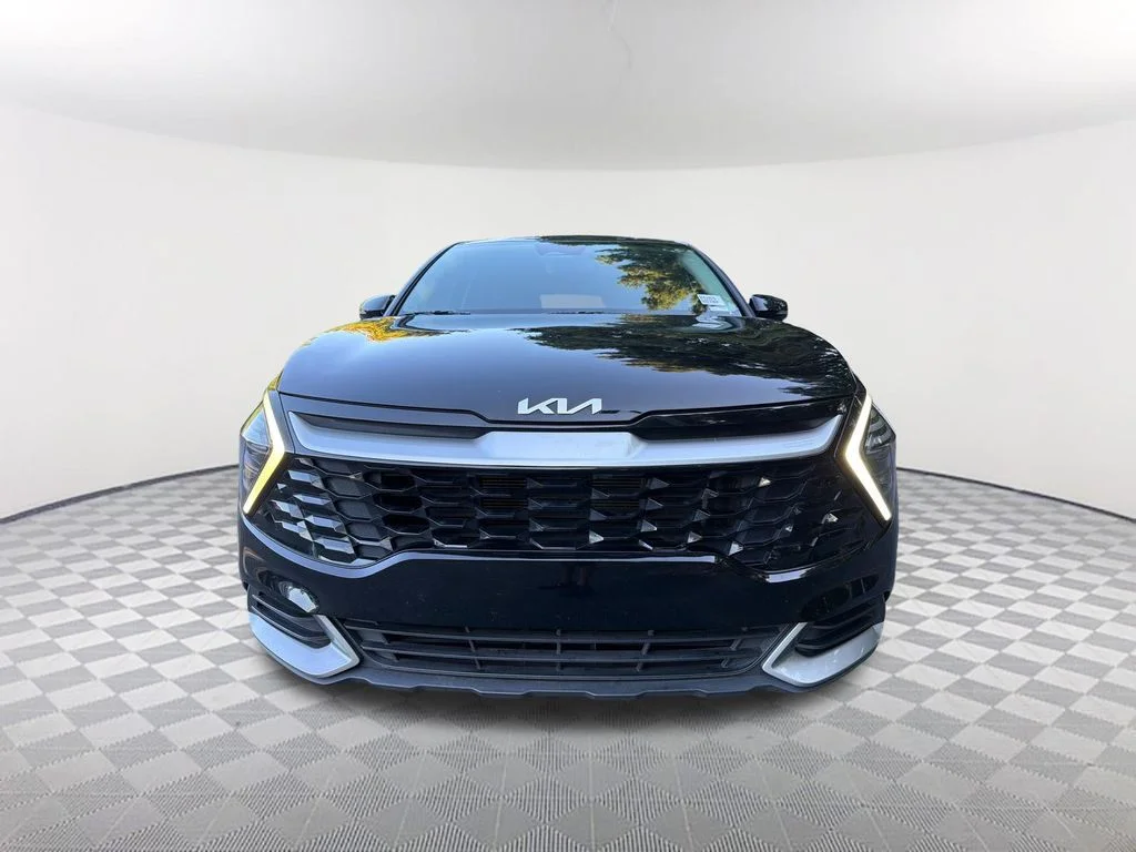 Used 2025 Black Kia EX image 2
