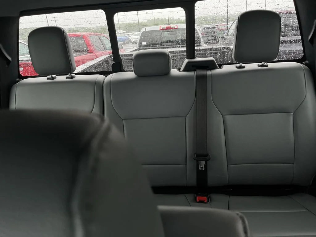 Used 2025 White Ford XL image 19