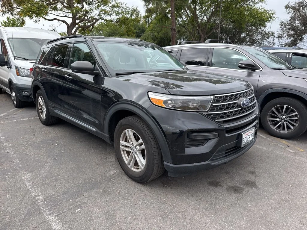 Certified Used 2023 Black Ford XLT image 17