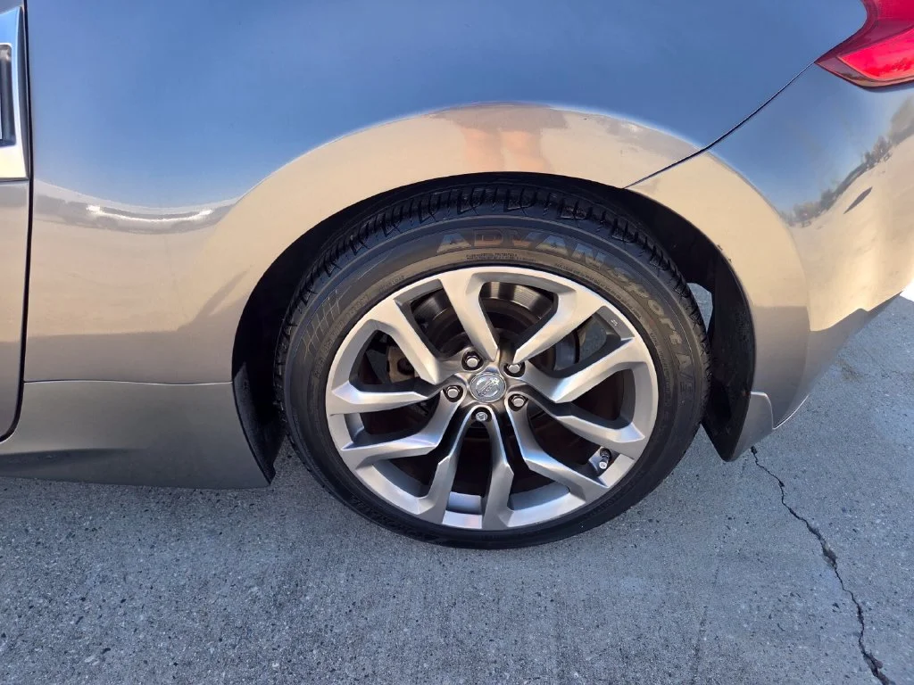 Used 2014 Gray Nissan Base image 21