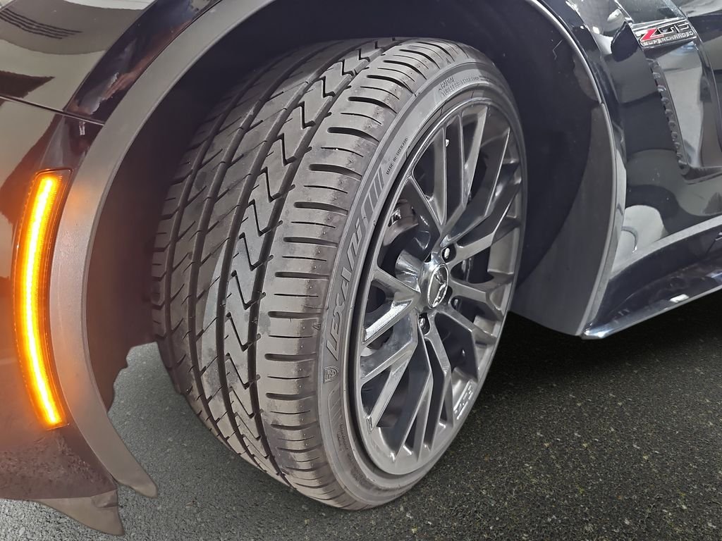 Used 2017 Black Chevrolet Z06 image 32
