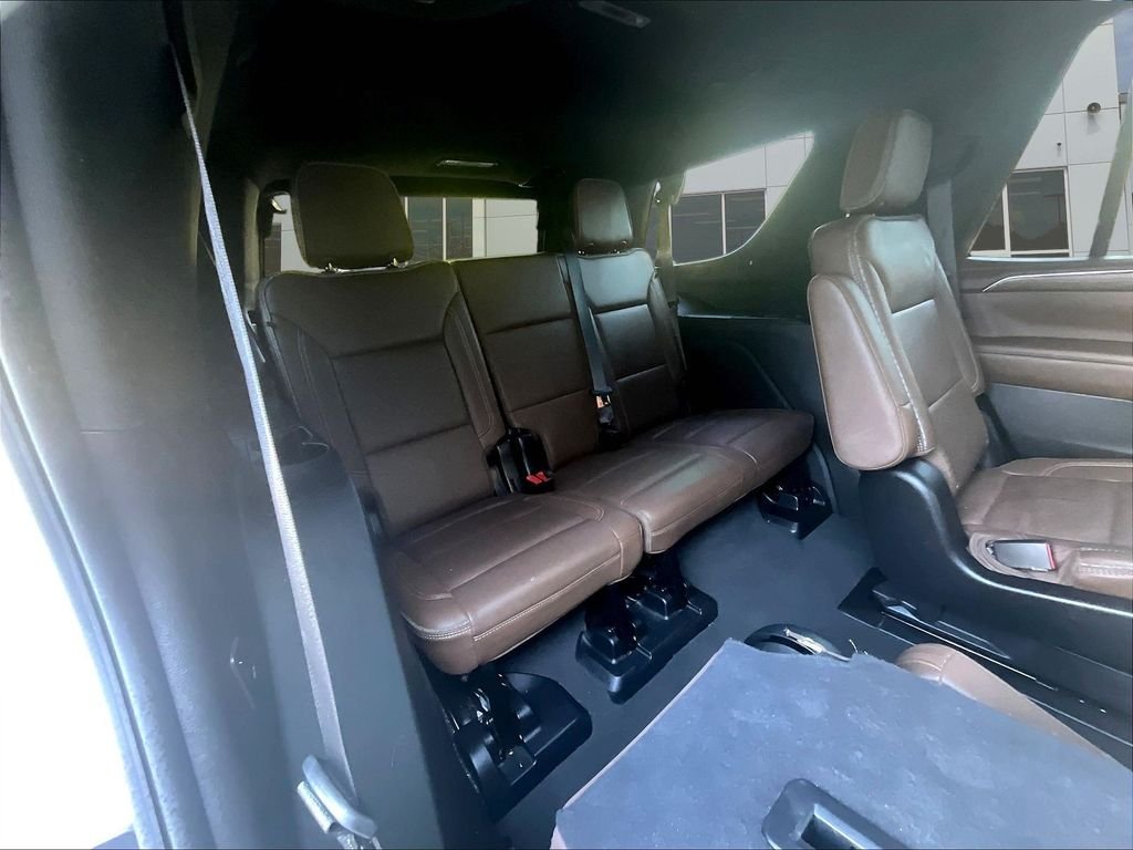 Used 2023 Beige Chevrolet High Country image 30
