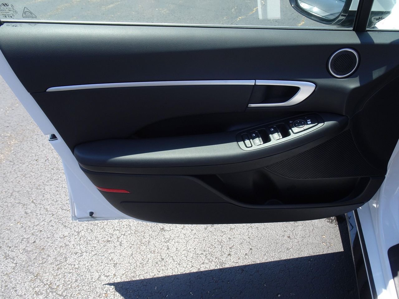 New 2026 White Hyundai SEL Sport image 12