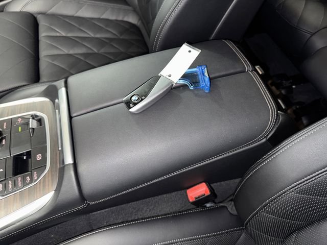 Used 2024 Skyscraper Grey Metallic BMW xDrive40i image 28
