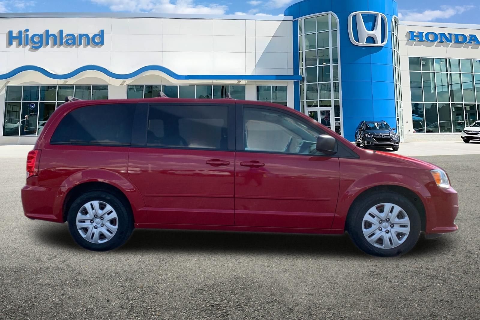 Used 2015 Red Dodge SE image 6
