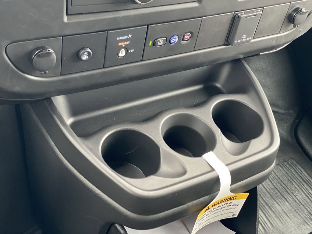 2025 Chevrolet Express Cargo Work Van - Photo 21