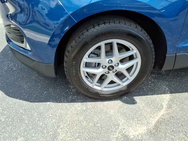 2023 Ford Edge SEL - Photo 9