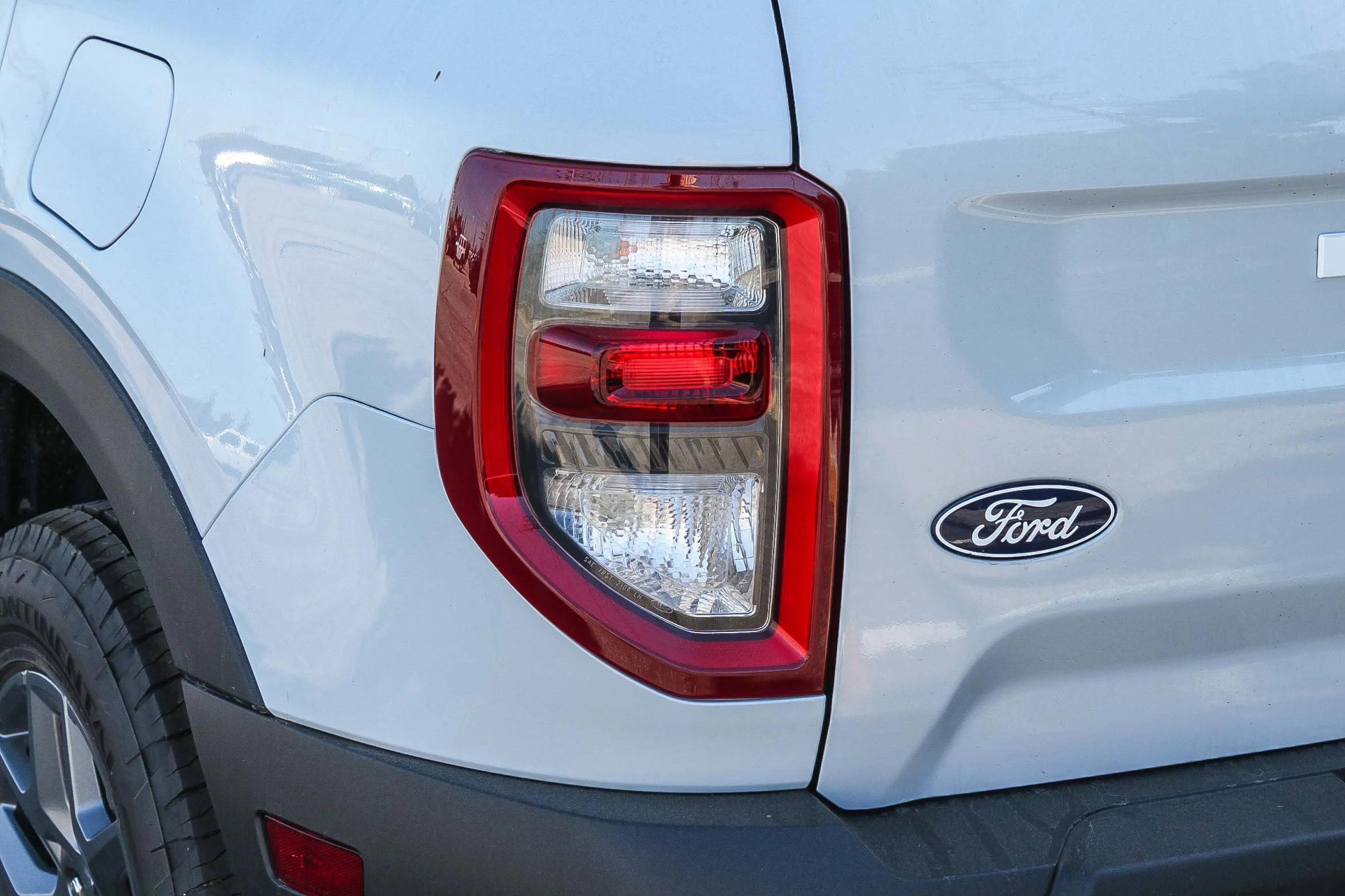 New 2026 Space White Metallic Ford Big Bend® image 9