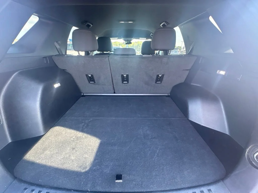 Used 2026 Black Chevrolet LT image 9