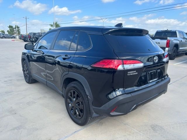 Used 2025 Black Toyota L image 4