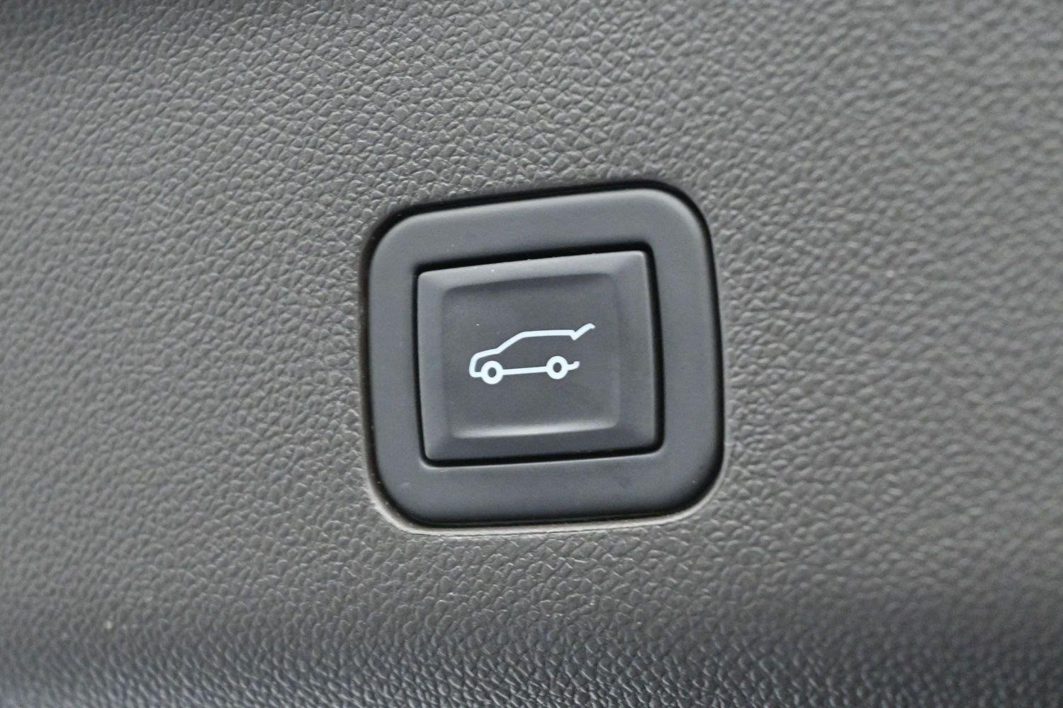 Used 2024 Black Raven Cadillac Sport image 11