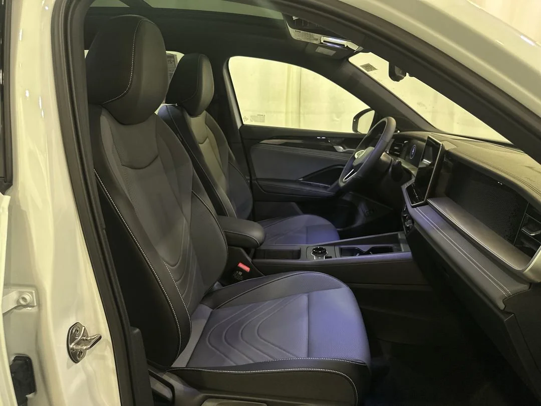 2026 Volkswagen Tiguan SE R-LINE BLACK - Photo 15