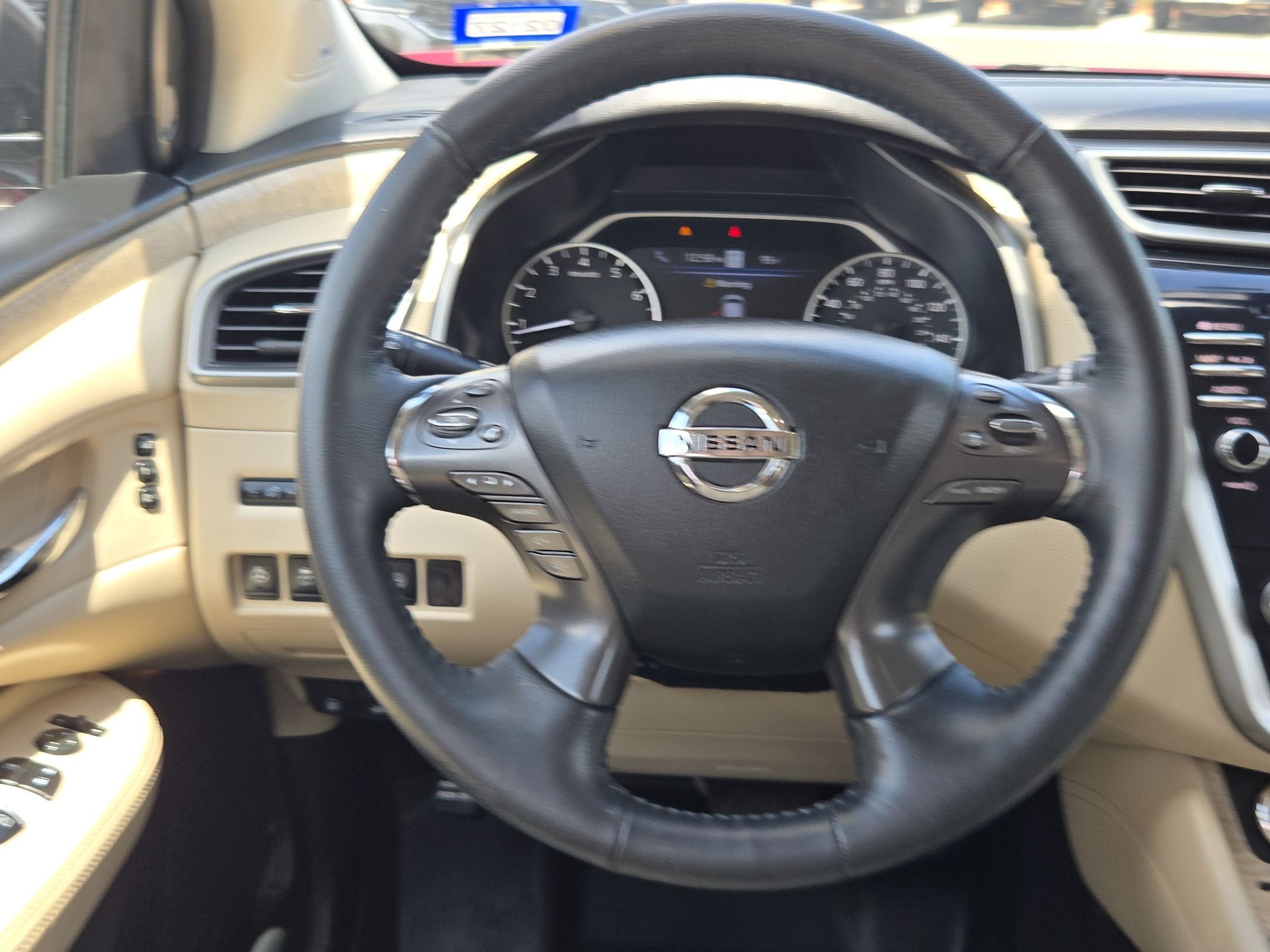 Used 2022 Scarlet Ember Tintcoat Nissan SL image 19