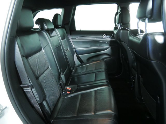 Used 2019 White Jeep Limited image 17