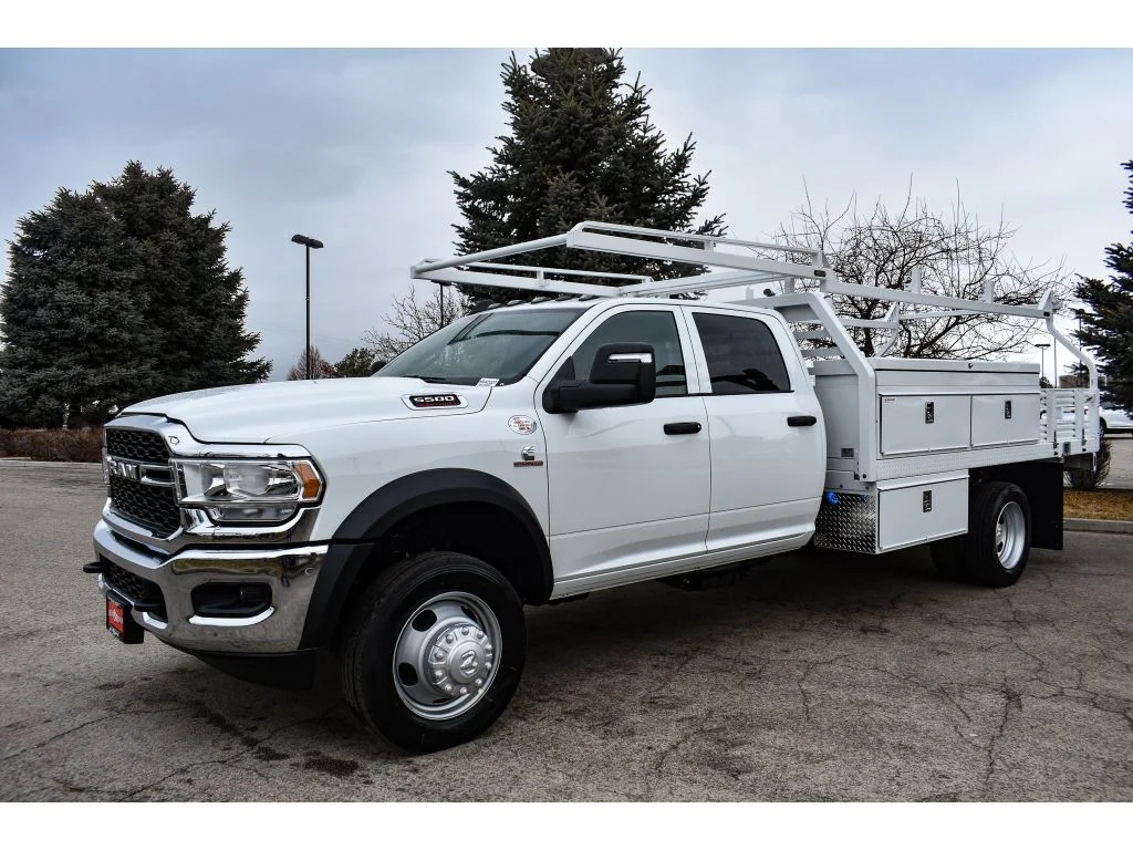 New 2024 Bright White Clear-Coat Exterior Paint RAM Tradesman image 3