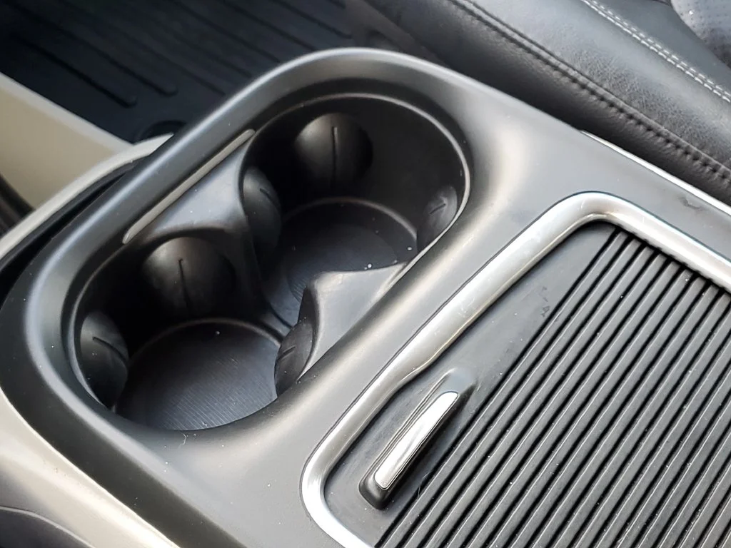 Used 2022 Black Chrysler Touring L image 22
