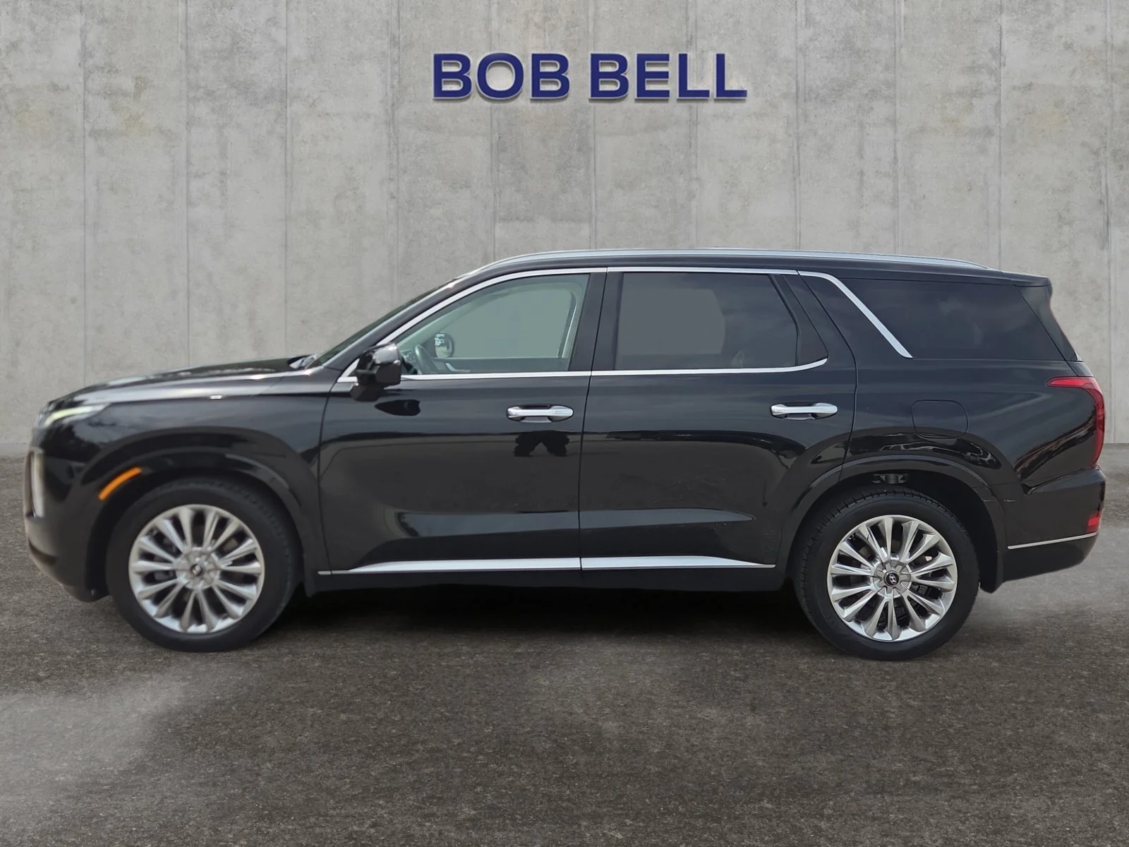Used 2020 Becketts Black Hyundai Limited image 4