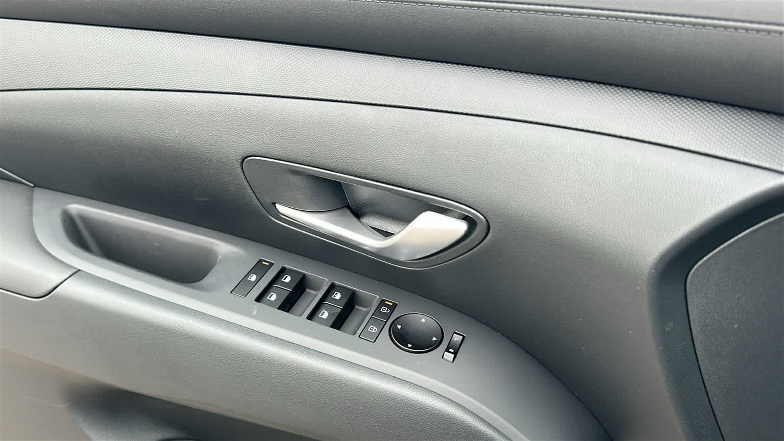New 2026 Serenity White Pearl Hyundai SE AWD image 22