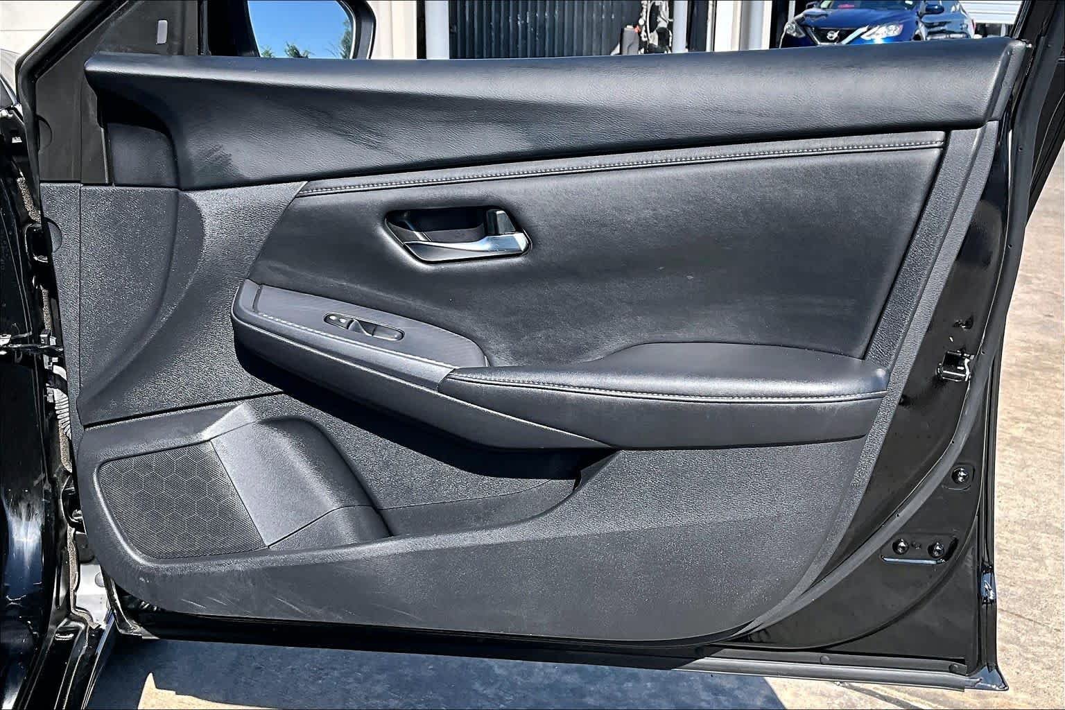 Used 2023 Super Black Nissan SV image 22