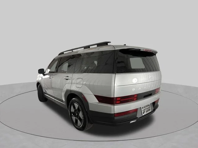 Used 2026 Silver Hyundai SEL image 5