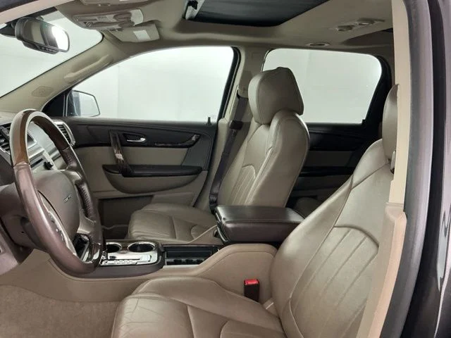 Used 2014 Iridium Metallic GMC Denali image 14