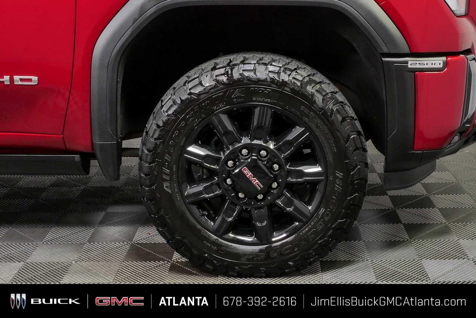 2024 GMC Sierra 2500HD AT4 - Photo 37