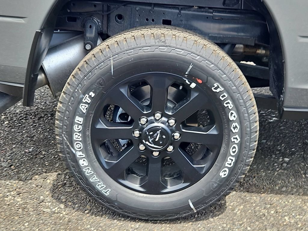 New 2026 Ceramic Gray Clear-Coat Exterior Paint RAM Laramie image 9