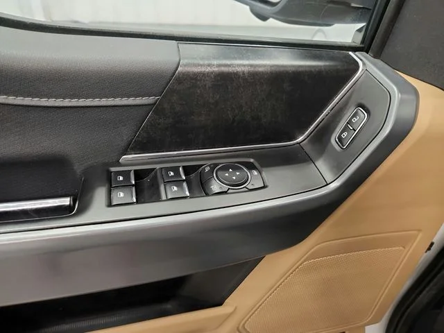 Used 2023 White Ford XLT image 16