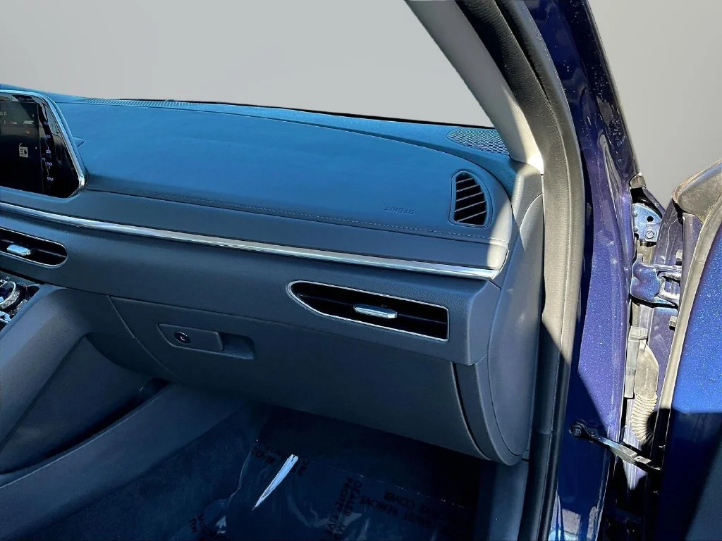 Used 2022 Blue Hyundai Limited image 26